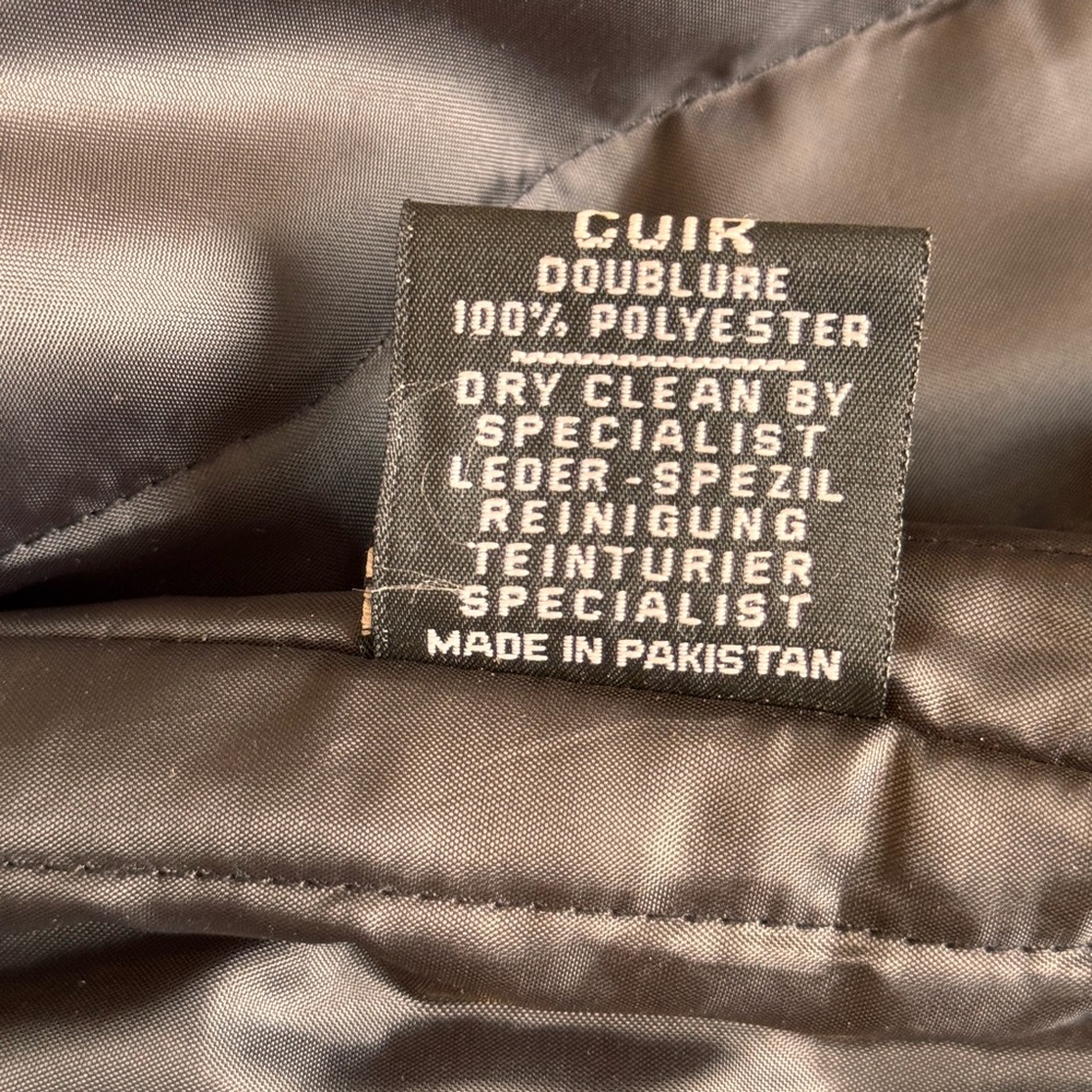 Milwaukee Motorcycle Jacket - Picture 4 of 4